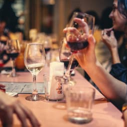 Бокал з вином